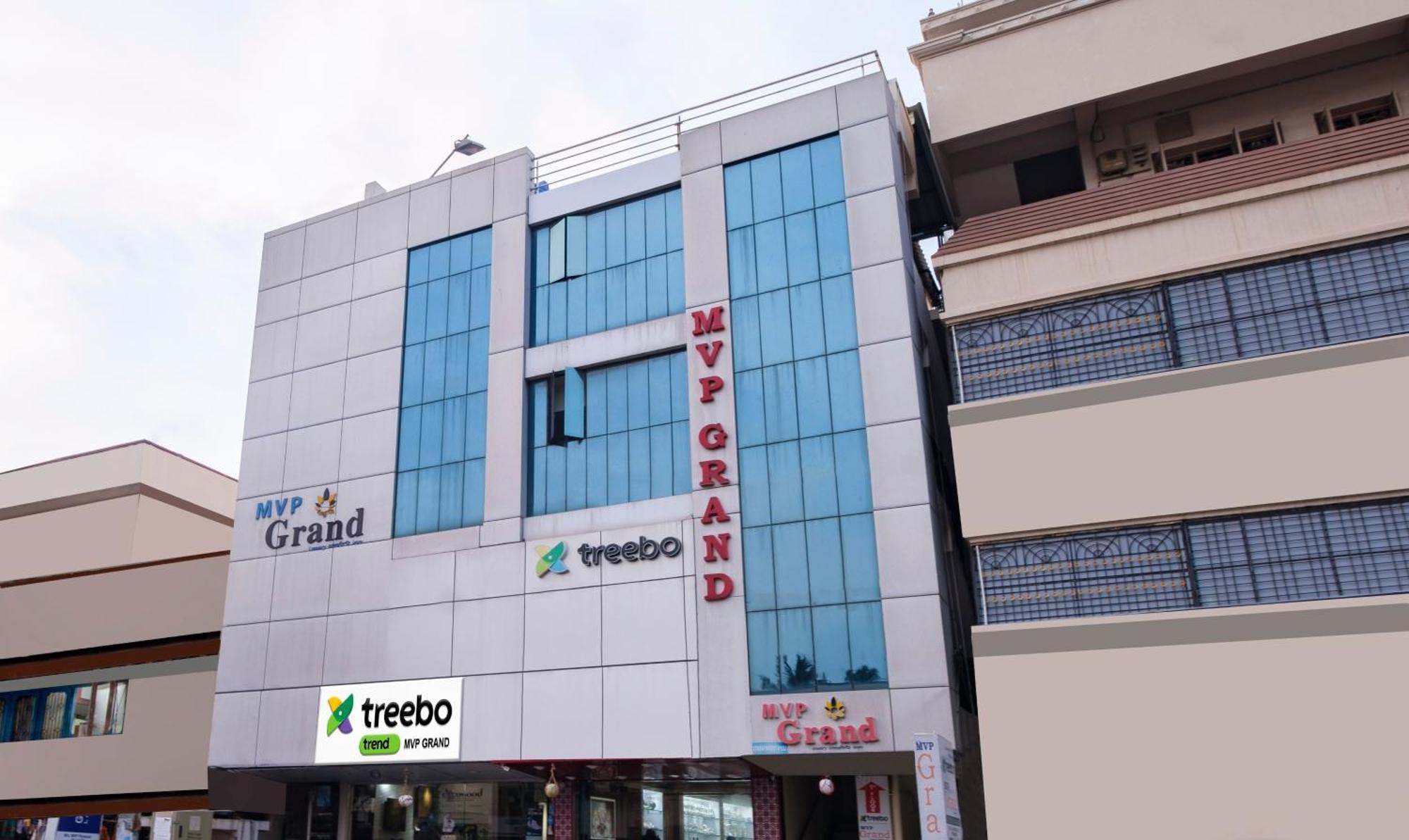 ホテル Treebo Mvp Grand ヴィシャーカパトナム エクステリア 写真